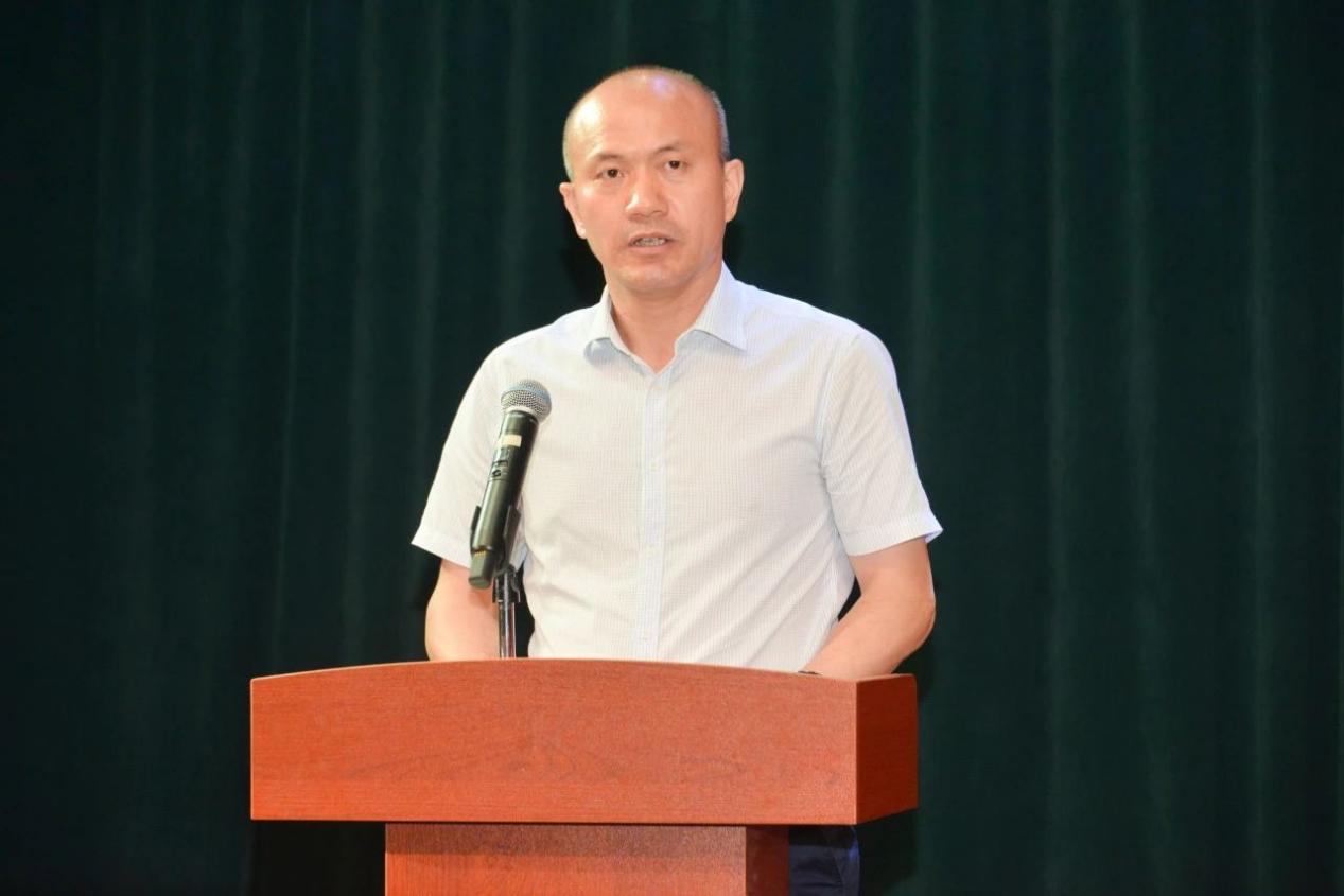 深圳首家！携创京东“数字商务产业学院”揭牌仪式暨2024校园文化创意短大赛开幕式举行(图4)