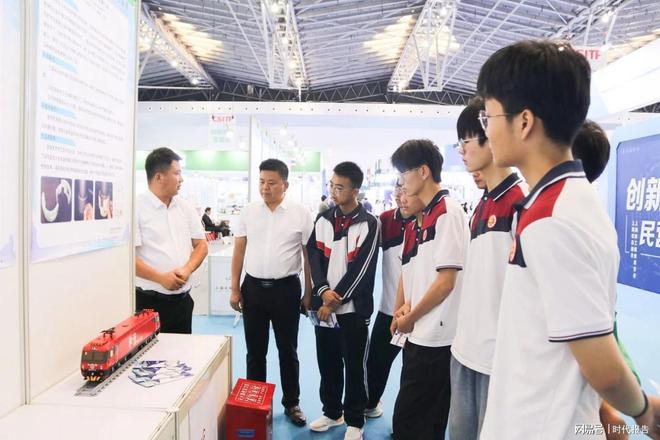 育好创新种子做好科学教育“加法”——热烈祝贺淮滨高中2023-2024学年创新教育取得优异成绩(图2)