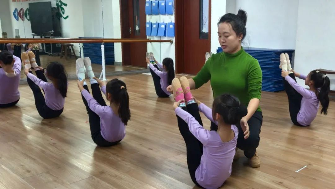 探索托管服务新模式临港区助力学生全面发展(图2)