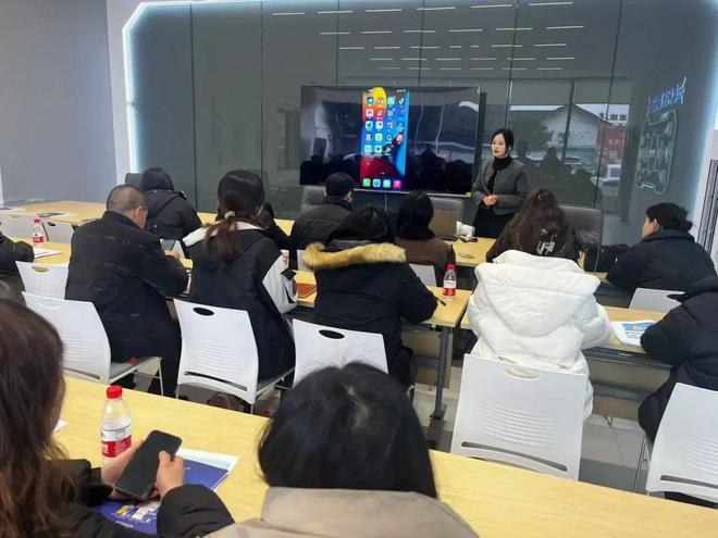 AI赋能！邛崃市“三农”人才留用服务站首次亮相！附实用攻略→(图7)