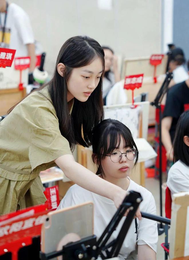 中央美院设计状元独家揭秘：创意与灵感背后的故事(图14)