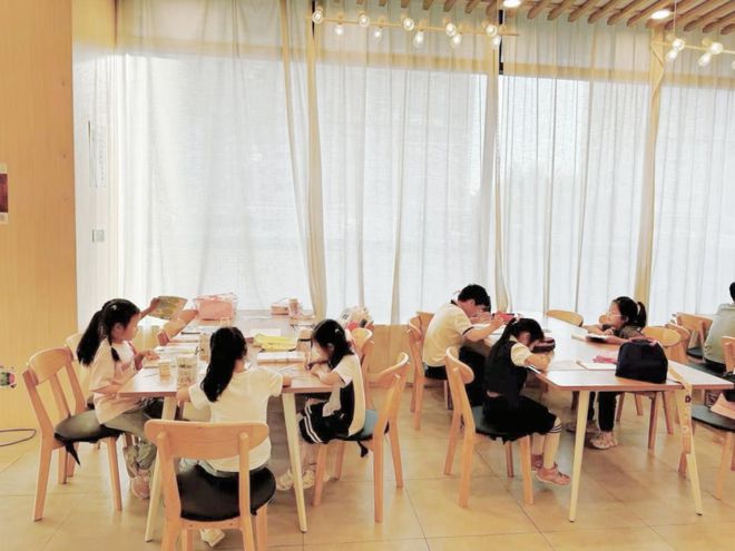 课后托管、研学、阅读课程这家出版社探索新的盈利模式(图5)