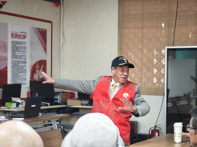 墨韵绘就红色传承！“墨韵清水河”2025年春季中国画公益课堂开班啦(图4)