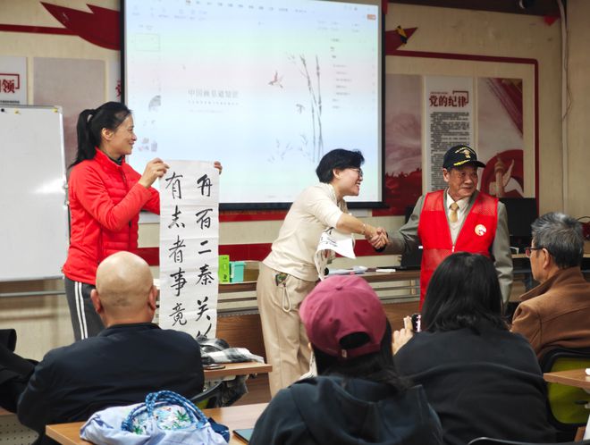 墨韵绘就红色传承！“墨韵清水河”2025年春季中国画公益课堂开班啦(图5)