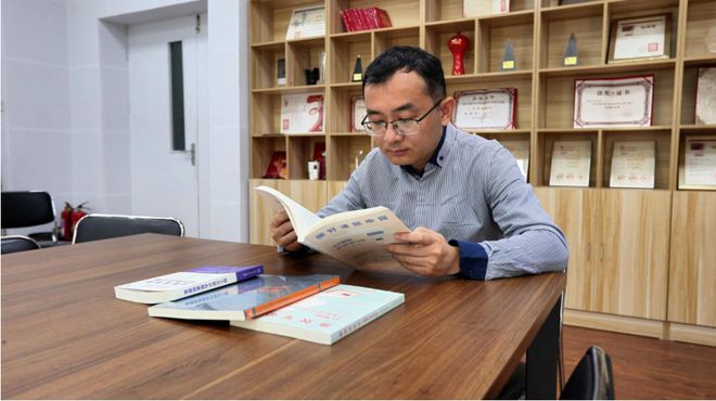 百面绘天津天津工业大学赵鑫：以AI赋能教育以匠心传承文化