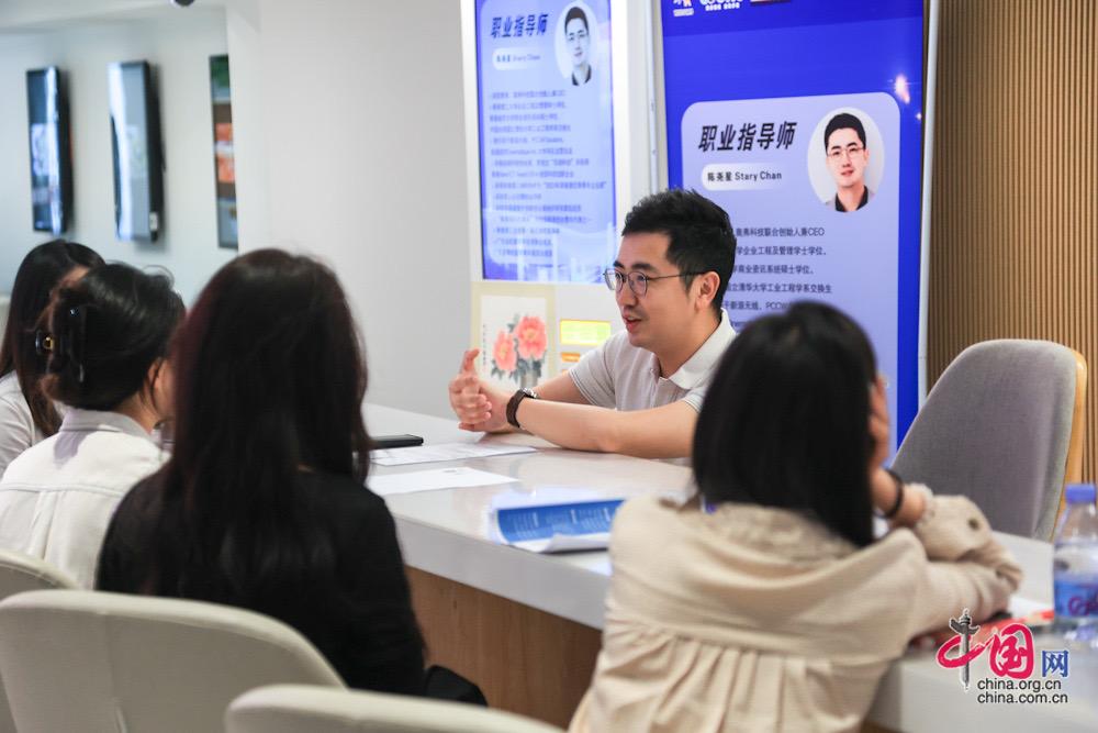 深圳水贝社区：“AI夜校”助力黄金珠宝产业技能人才逐梦(图5)