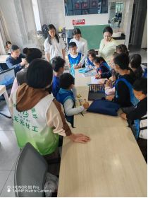 “绘出多彩童年”社区儿童绘画活动(图3)
