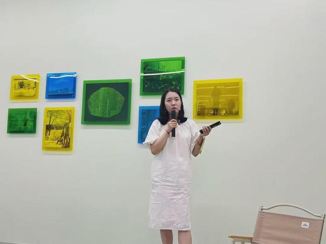 “正在生长——王波艺术疗愈展”开幕暨学术交流会(图6)