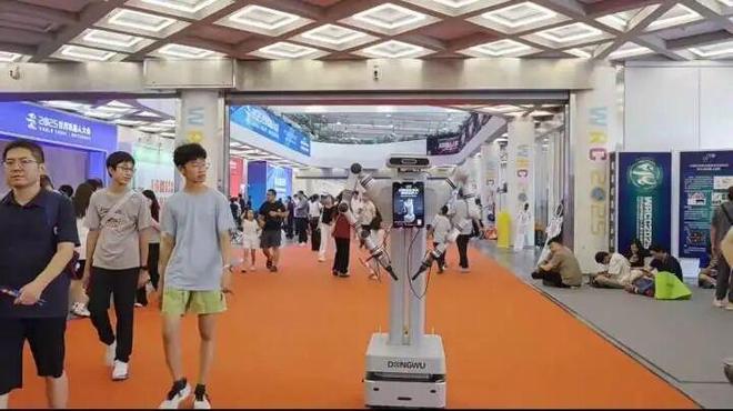 人形机器人的未来在哪里？海外归来的她有“答案”！(图6)
